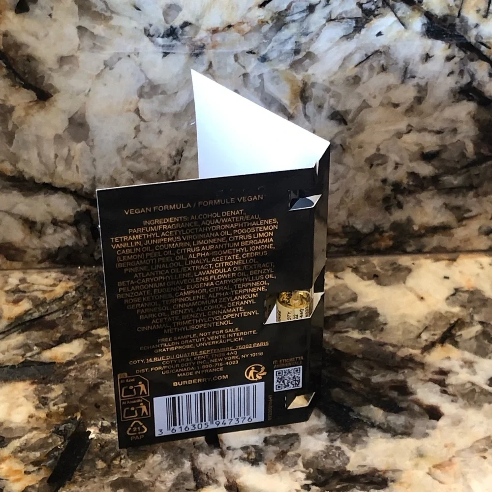Burberry Hero Elixir Sample Vial Spray Card